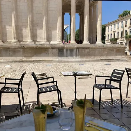 Le D'auguste- Coeur De Nimes-chaleureux-emplacement Ideal * נים