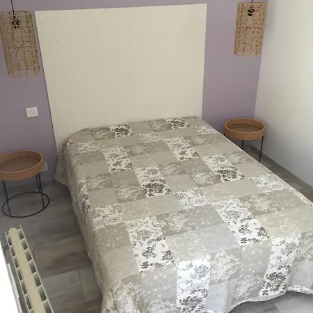 Le D'auguste- Coeur De Nimes-chaleureux-emplacement Ideal *