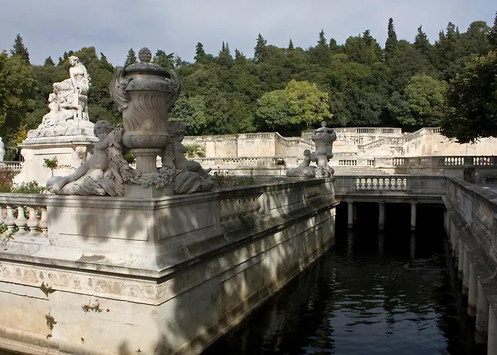 Le D'auguste- Coeur De Nimes-chaleureux-emplacement Ideal דירה *
